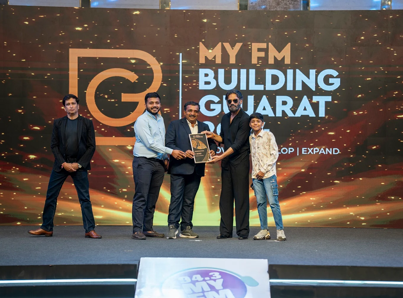 Manufacturer of Adhesive Products